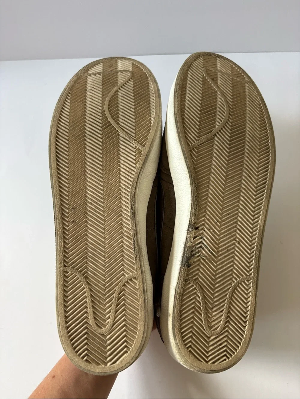 Nike Killshot 2 Leather Suede Sneakers 10.5 Casual Preppy Ironstone Ivory Shoes